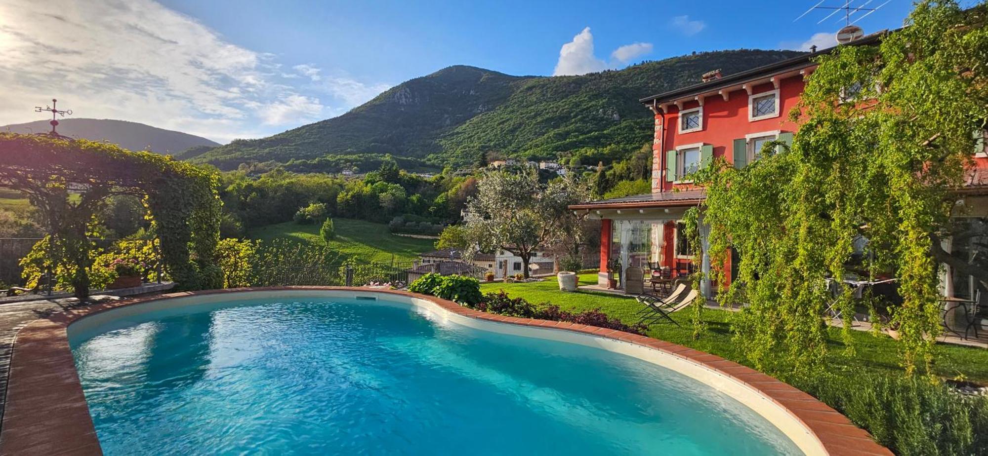 Poggio Caiar Bed & Breakfast Caprino Veronese